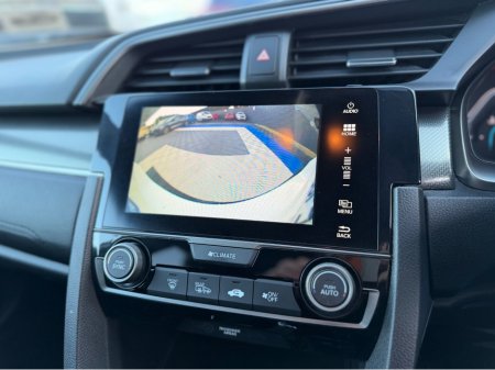 2017 Honda Civic - thumbnail 23