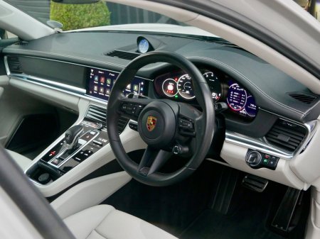 2023 Porsche Panamera - thumbnail 15