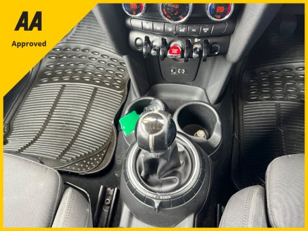 2014 MINI Hatch - thumbnail 17