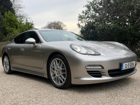 2012 Porsche Panamera - thumbnail 1