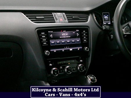 2019 Skoda Octavia - thumbnail 18