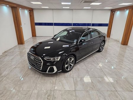 2024 Audi A8 - thumbnail 2