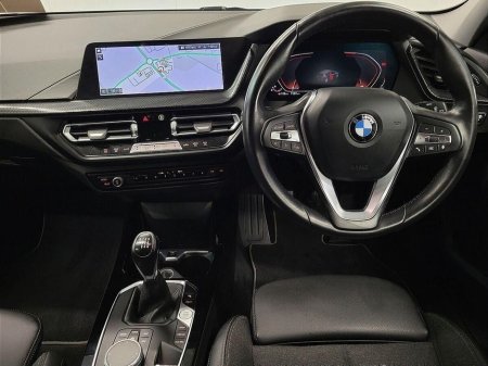 2023 BMW 1 Series - photo 5