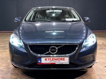 2017 Volvo V40 - thumbnail 8