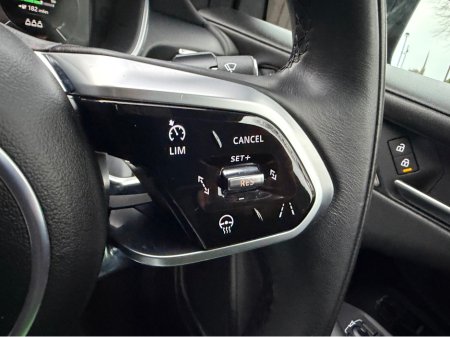 2024 Jaguar I-Pace R-DYNAMIC EV400 BLACK EDITION//IMMACULATE THROUGHOUT//PANORAMIC ROOF//SIMI AND AA DEALER €41,950 thumbnail