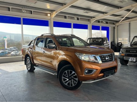 2016 Nissan Navara - thumbnail 1