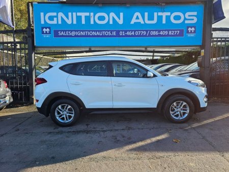 2017 Hyundai Tucson 1.7 CRDI, COMFORT MODEL, LOW MILEAGE, FINANCE, NATIONWIDE WARRANTY, 5 STAR REVIEWS €14,995 thumbnail