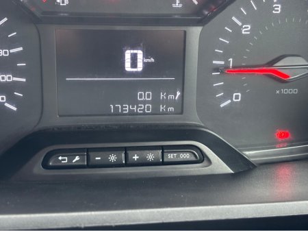 2021 Peugeot Partner - thumbnail 6