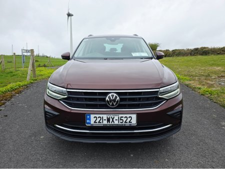 2022 Volkswagen Tiguan - thumbnail 11