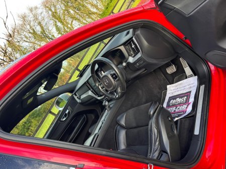 2018 Volvo XC60 - thumbnail 7