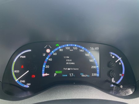 2022 Toyota Yaris - thumbnail 18