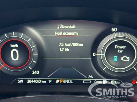 2024 Ford Kuga ST-LINE 2.5 PHEV 225PS €34,950 thumbnail