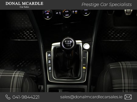 2017 Volkswagen Golf 2.0 TDI GTD 184PS 5DR €17,450 thumbnail