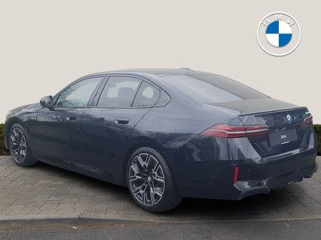 2026 BMW 5 Series - thumbnail 2