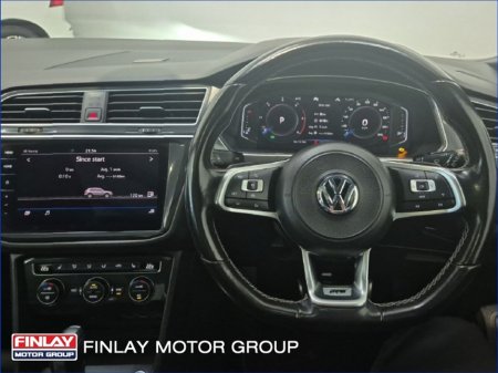 2020 Volkswagen Tiguan 2.0 TDI 150HP R-Line DSG €33,950 thumbnail
