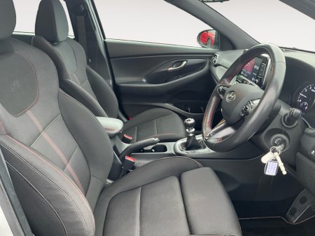 2021 Hyundai i30 I 30 DELUXE NLINE 5DR PETROL €20,500 thumbnail