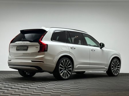2025 Volvo XC90 - thumbnail 7