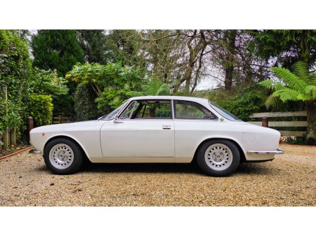 1971 Alfa Romeo GT Junior 1300 - thumbnail 20