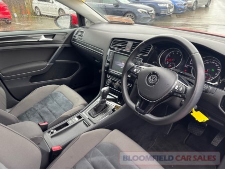 2014 Volkswagen Golf 1.4 HIGHLINE , AUTO // LOW MILEAGE €12,950 thumbnail