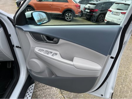 2019 Hyundai Kona - thumbnail 12