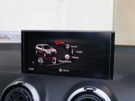 2021 Audi Q2 - thumbnail 16