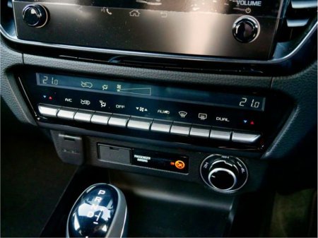 2025 Isuzu D-MAX - thumbnail 21