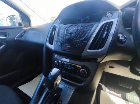 2014 Ford Focus - thumbnail 17