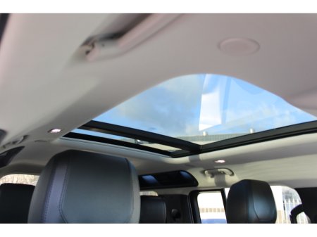 2022 Land Rover Defender - thumbnail 17