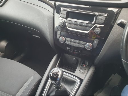 2018 Nissan Qashqai 1.5 DCI // LOW MILEAGE // FACELIFT €12,495 thumbnail
