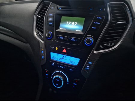 2014 Hyundai Santa Fe - thumbnail 14