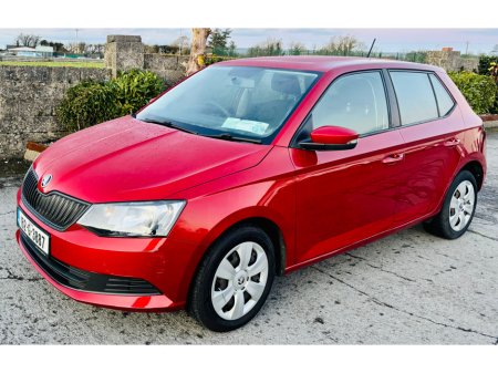 2016 Skoda Fabia  €7,995 thumbnail