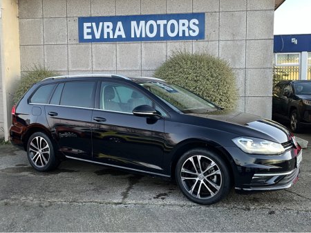 2020 Volkswagen Golf ESTATE AUTOMATIC 2.0 DIESEL //ADAPTIVE CRUISE CONTROL//KEYLESS ENTRY//REVERSE CAMERA//PARKING SENSORS// €19,950 thumbnail