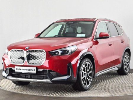 2025 BMW iX1 eDrive20 xLine €52,900 thumbnail