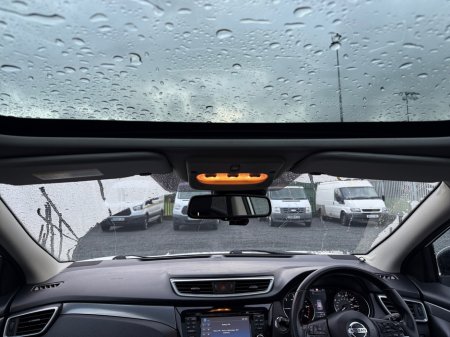 2018 Nissan Qashqai - thumbnail 9