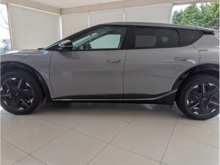 2026 Kia EV6 - thumbnail 2