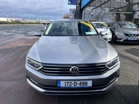 2017 Volkswagen Passat - thumbnail 5