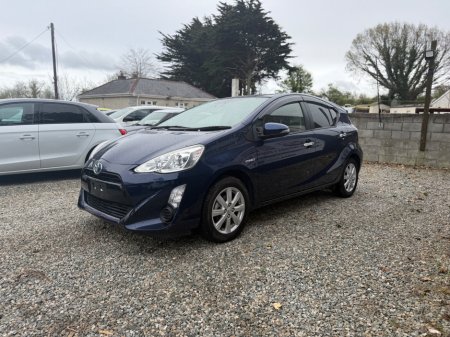 2016 Toyota Aqua - thumbnail 3