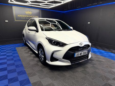 2020 Toyota Yaris 1.0 VVT-i 3Dr Terra €15,900 thumbnail