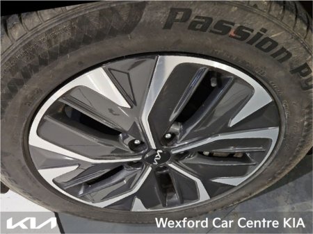 2024 Kia EV6 - thumbnail 9