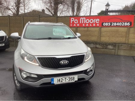 2014 Kia Sportage ** ONLY 149KMS €8,950 thumbnail