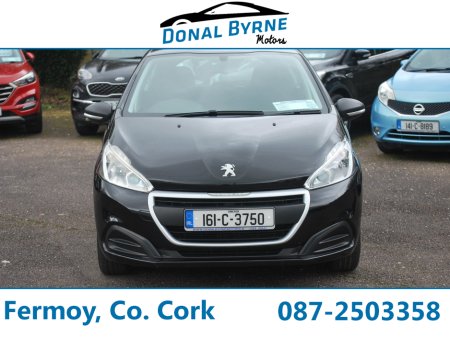 2016 Peugeot 208 - view 2