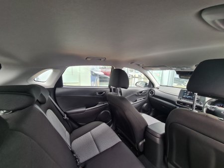 2023 Hyundai Kona - thumbnail 8