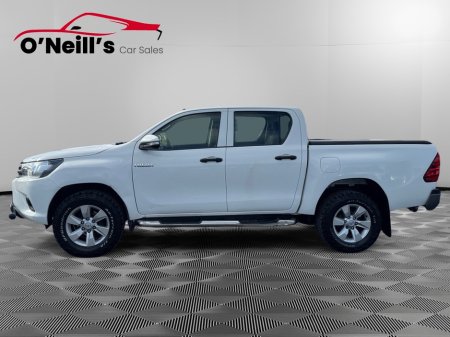 2017 Toyota Hilux - thumbnail 6
