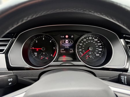 2021 Volkswagen Passat SE NAV 2.0 TDI 150 BHP **NEW MODEL**ONE UK OWNER**XENON HEADLIGHTS**SAT NAV**MINT**FSH** €21,450 thumbnail