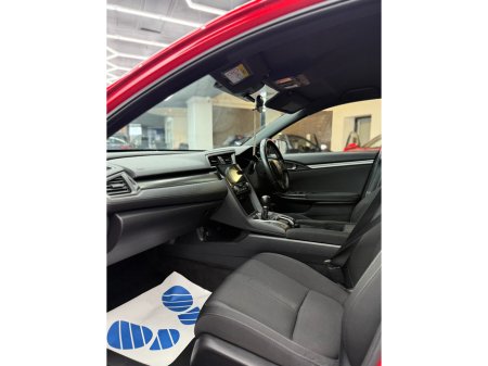 2017 Honda Civic 5DR 1.0 SMART PLUS €17,950 thumbnail