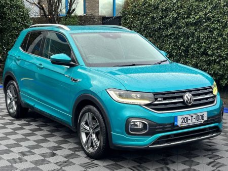 2020 Volkswagen T-Cross R-LINE 1.6 TDI // APPLE CARPLAY/ANDROID AUTO // MULTIFUNCTIONAL STEERING WHEEL // 17" ALLOYS €19,900 thumbnail