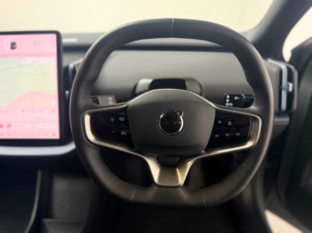 2024 Volvo EX30 ULTRA 69KWH *PAN ROOF* €35,990 thumbnail