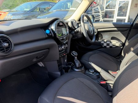 2017 MINI Hatch - thumbnail 12