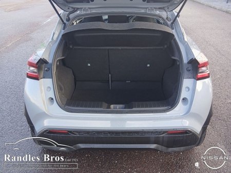 2025 Nissan Juke - thumbnail 14