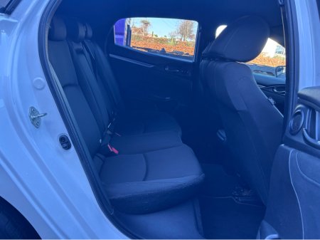 2020 Honda Civic 5DR 124BHP SMART PLUS €19,950 thumbnail